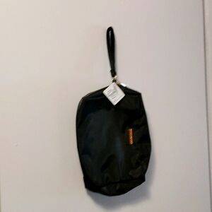 IVY LONDON NWT large cosmetic bag, carry on